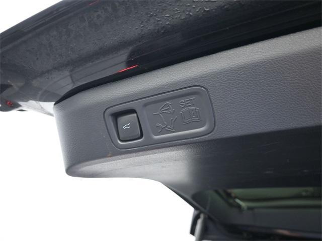 used 2023 Ford Expedition car, priced at $42,554