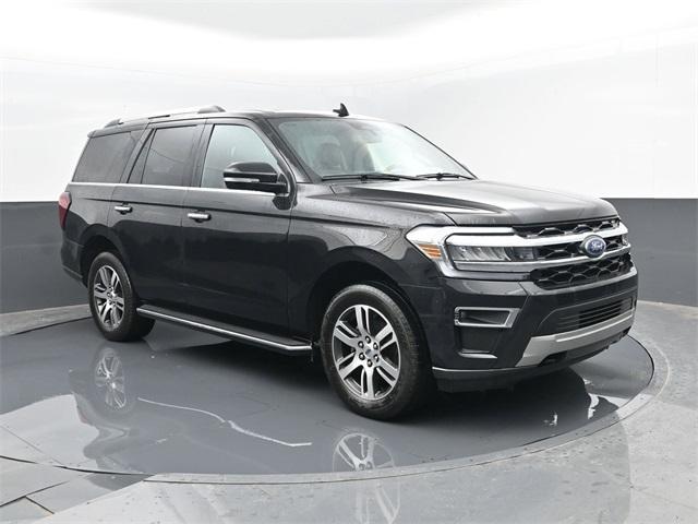 used 2023 Ford Expedition car, priced at $42,554