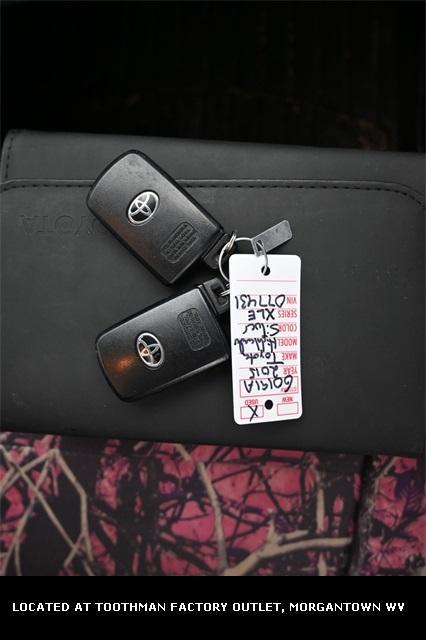 used 2015 Toyota Highlander car, priced at $12,909