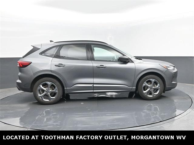 used 2023 Ford Escape car, priced at $21,936