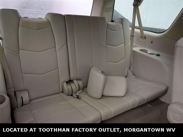 used 2020 Cadillac Escalade ESV car, priced at $34,664