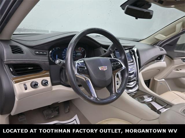 used 2020 Cadillac Escalade ESV car, priced at $34,664