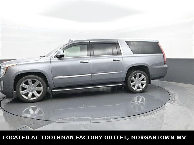 used 2020 Cadillac Escalade ESV car, priced at $34,664