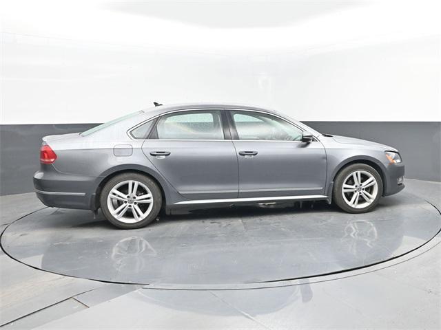used 2012 Volkswagen Passat car