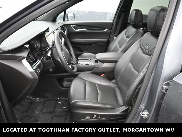 used 2022 Cadillac XT6 car, priced at $29,444