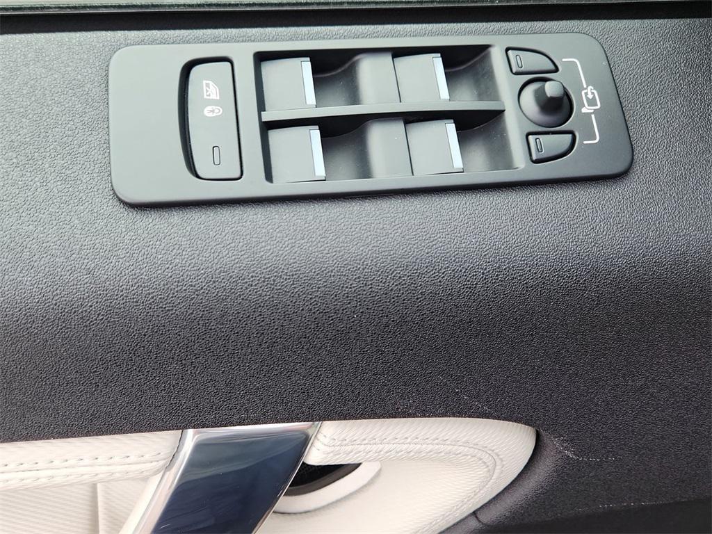 used 2022 Land Rover Discovery Sport car, priced at $31,418
