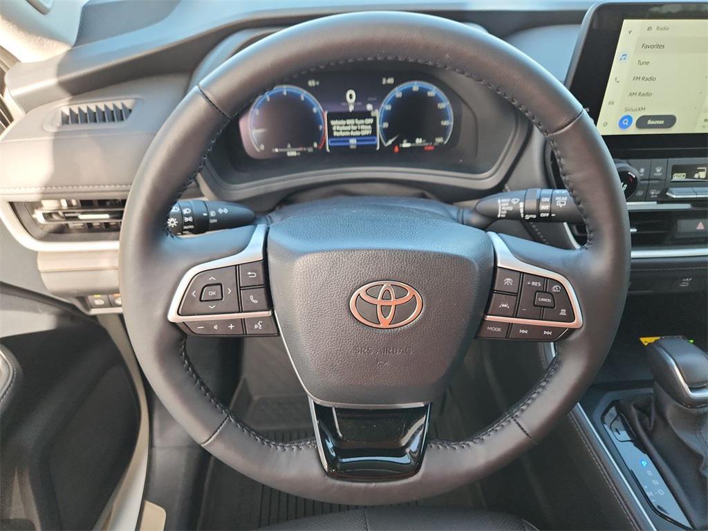 used 2025 Toyota Grand Highlander car, priced at $55,500