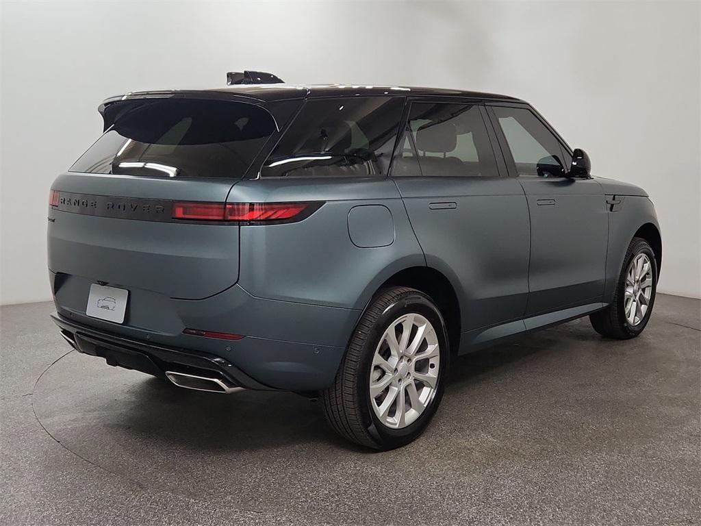 new 2025 Land Rover Range Rover Sport car, priced at $115,531