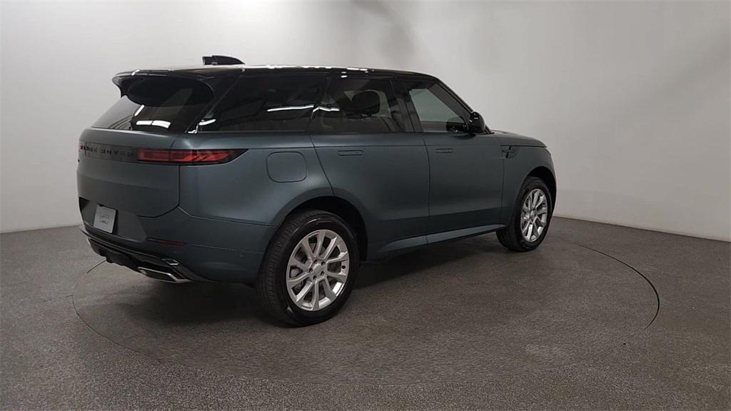 new 2025 Land Rover Range Rover Sport car, priced at $115,531