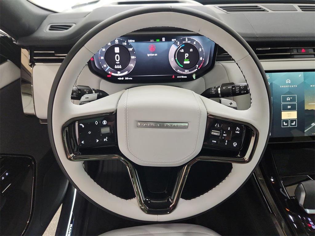 new 2025 Land Rover Range Rover Sport car, priced at $115,531