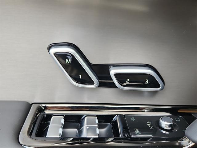 new 2025 Land Rover Range Rover Sport car, priced at $122,587