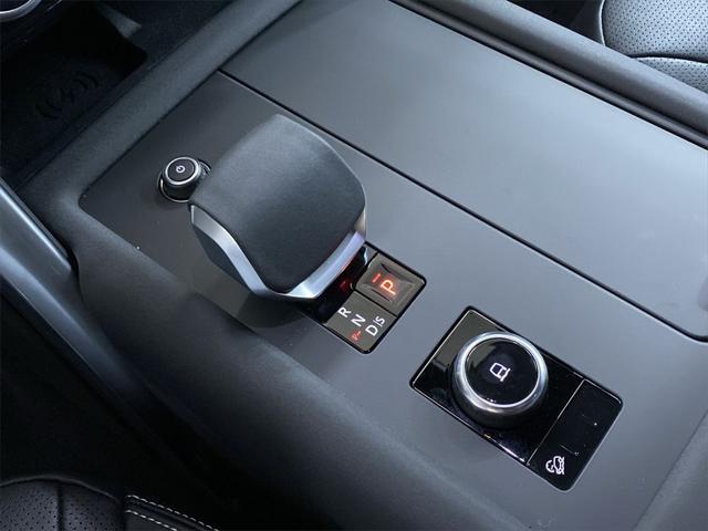 used 2025 Land Rover Discovery car, priced at $58,000
