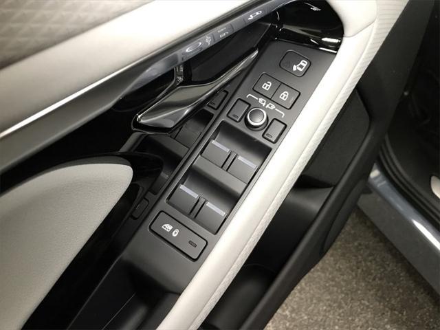 used 2022 Land Rover Range Rover Evoque car, priced at $34,884