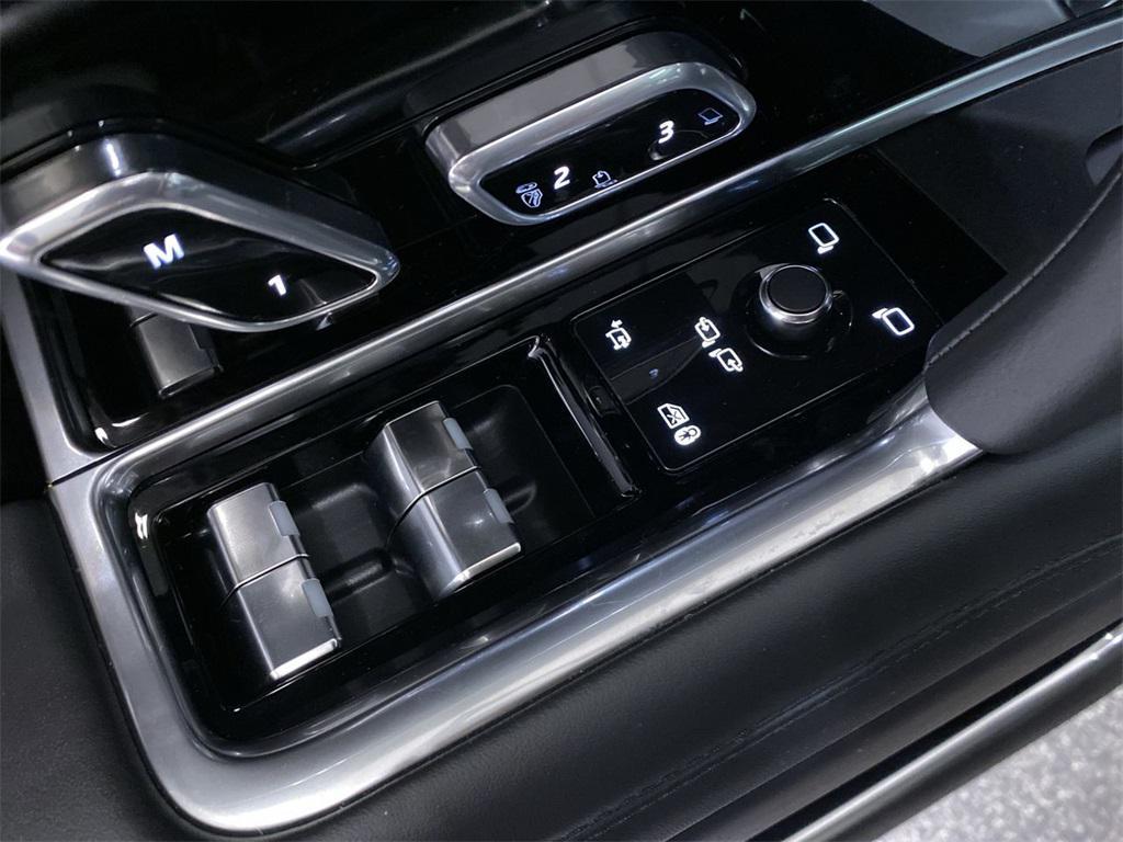 new 2025 Land Rover Range Rover car, priced at $162,242