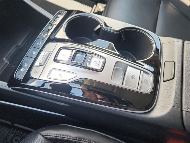 used 2024 Hyundai TUCSON Hybrid car, priced at $33,500