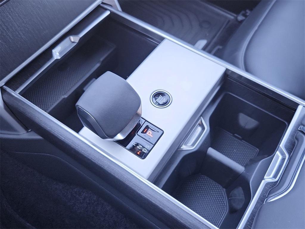 new 2025 Land Rover Range Rover car, priced at $167,311