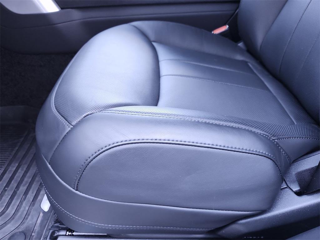 new 2025 Land Rover Range Rover car, priced at $167,311