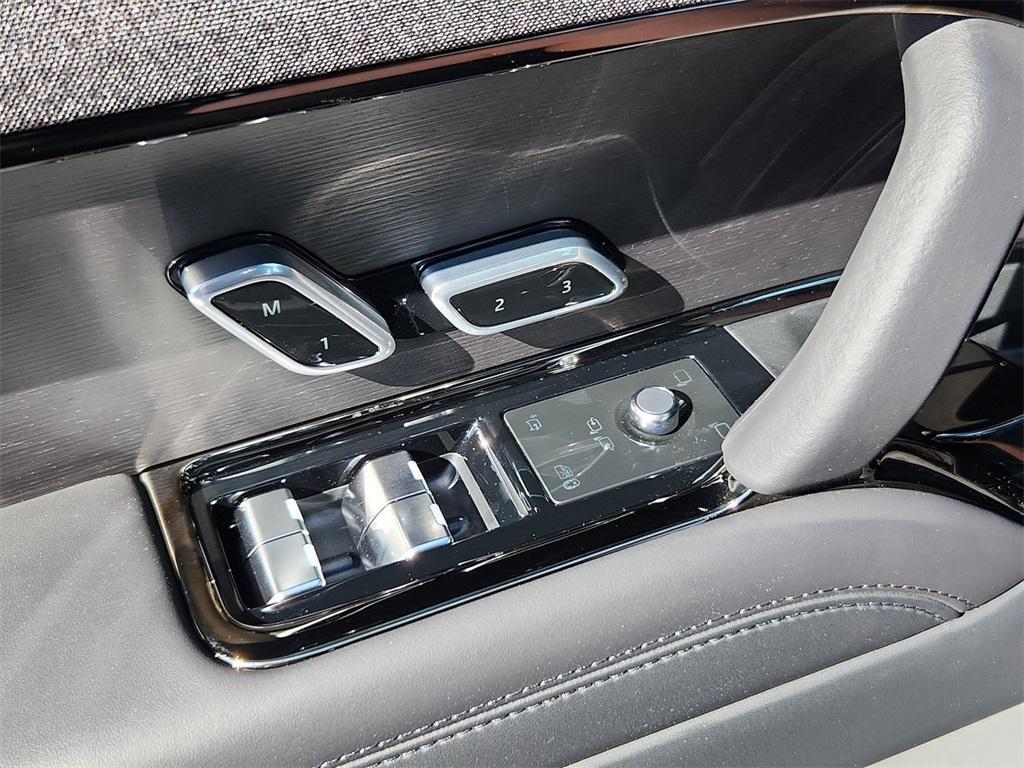 new 2025 Land Rover Range Rover Sport car, priced at $97,712