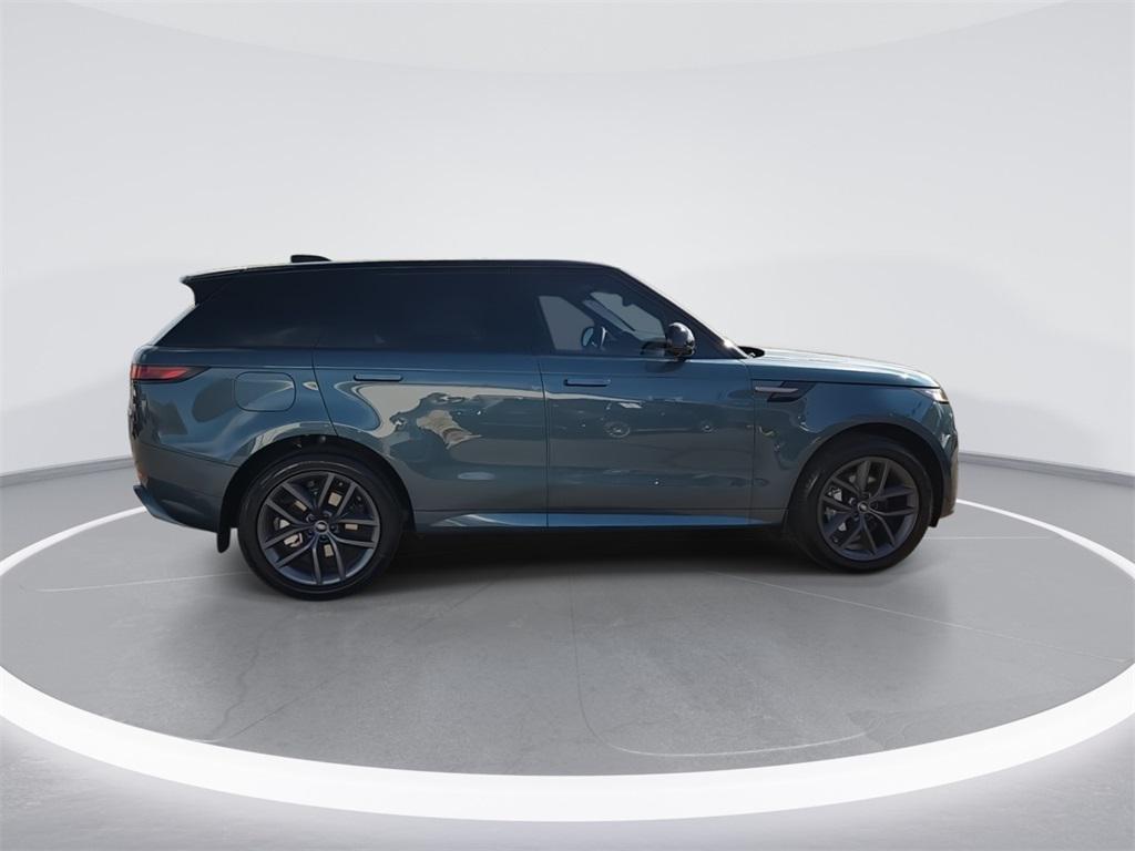 new 2025 Land Rover Range Rover Sport car, priced at $107,511