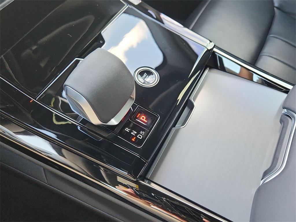 new 2025 Land Rover Range Rover Sport car, priced at $107,511