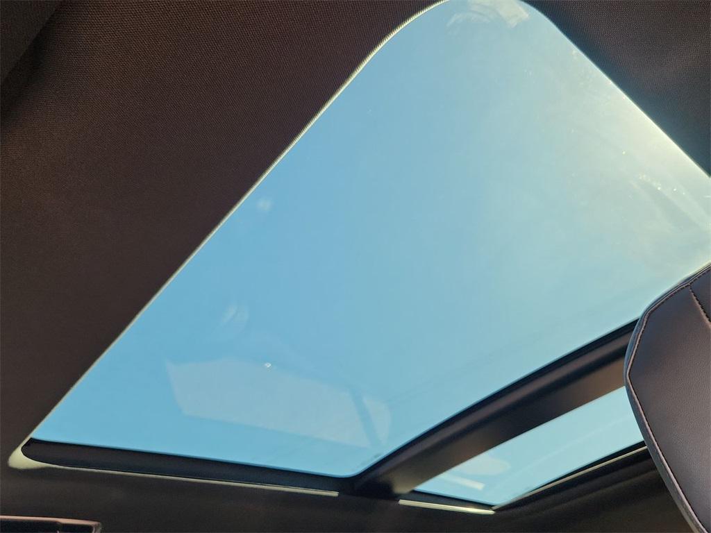 new 2025 Land Rover Range Rover Sport car, priced at $98,121