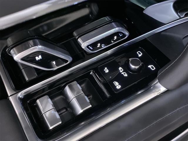 new 2025 Land Rover Range Rover car, priced at $131,983