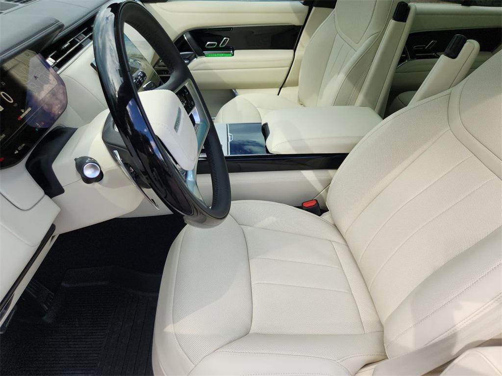 new 2025 Land Rover Range Rover car, priced at $136,412