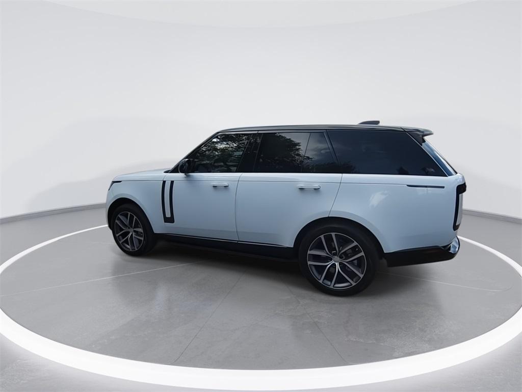 new 2025 Land Rover Range Rover car, priced at $136,412