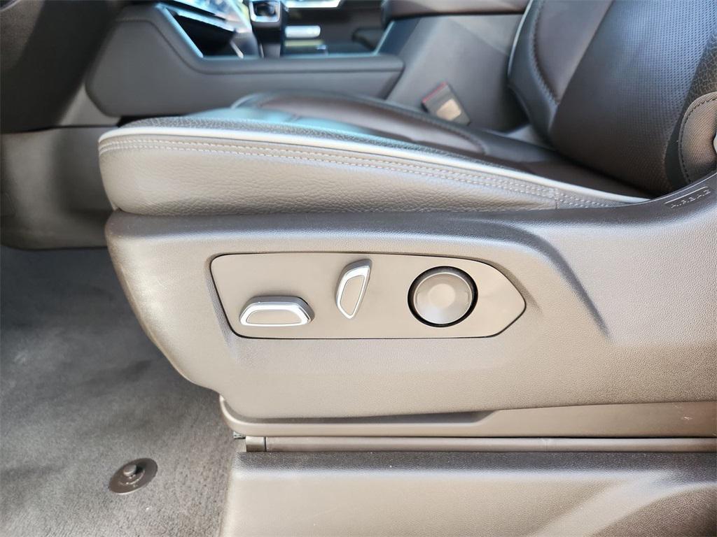 used 2022 GMC Sierra 1500 car, priced at $53,900