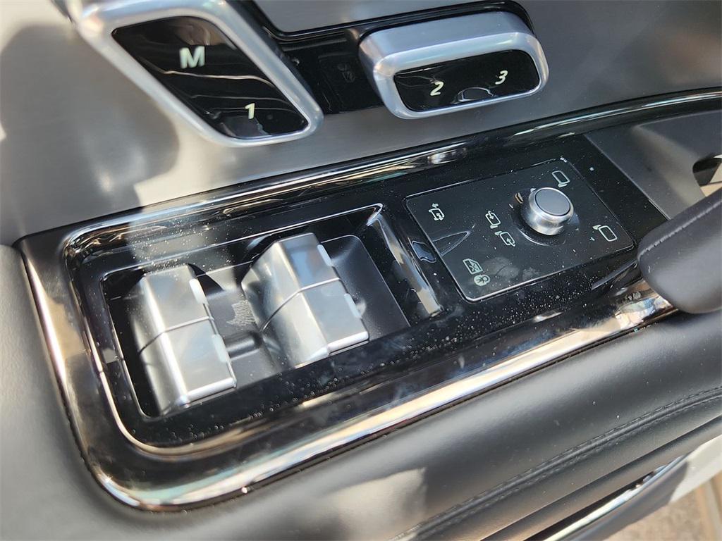 new 2025 Land Rover Range Rover Sport car, priced at $94,066