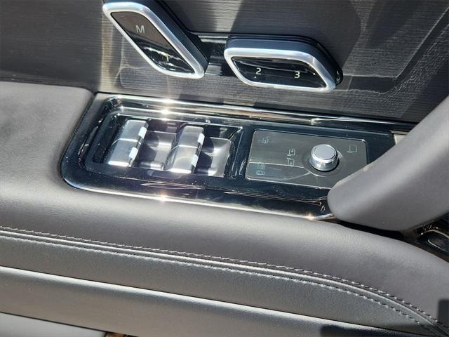 new 2025 Land Rover Range Rover Sport car, priced at $95,339