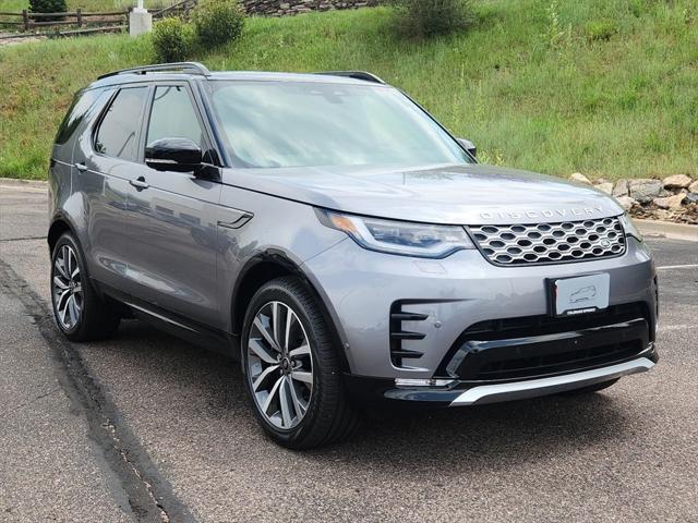new 2025 Land Rover Discovery car, priced at $88,694