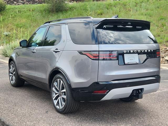 new 2025 Land Rover Discovery car, priced at $88,694