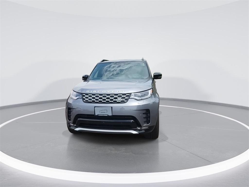 new 2025 Land Rover Discovery car, priced at $88,694