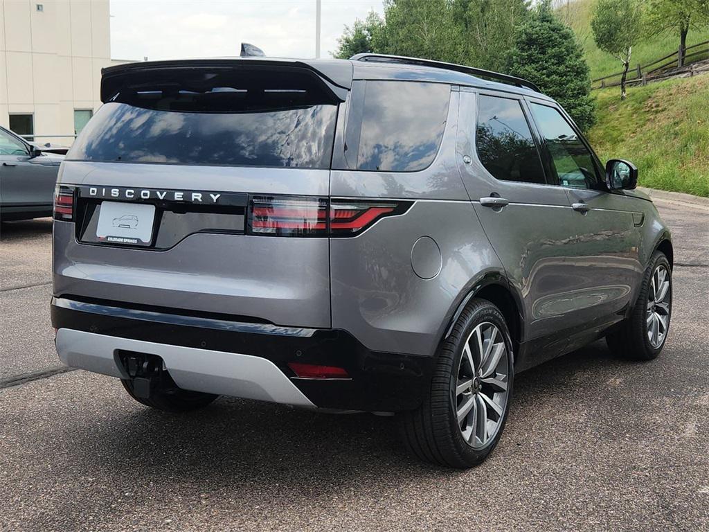 new 2025 Land Rover Discovery car, priced at $88,694