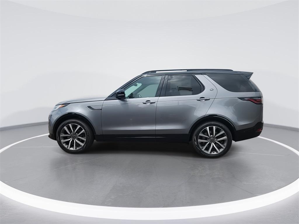 new 2025 Land Rover Discovery car, priced at $88,694