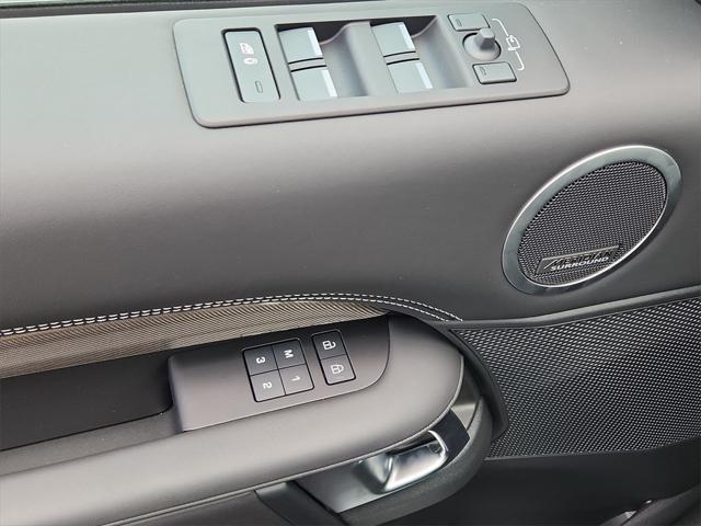new 2025 Land Rover Discovery car, priced at $88,694