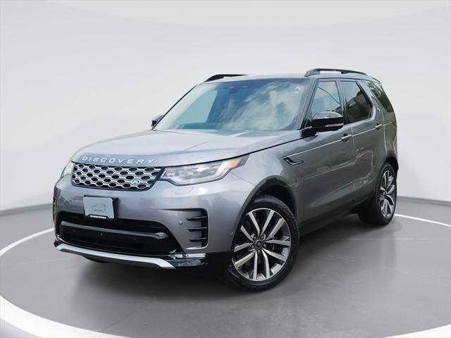 new 2025 Land Rover Discovery car, priced at $88,694