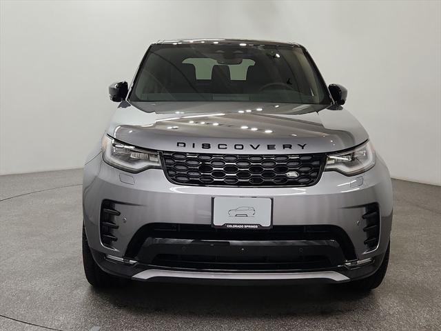 new 2025 Land Rover Discovery car, priced at $74,491