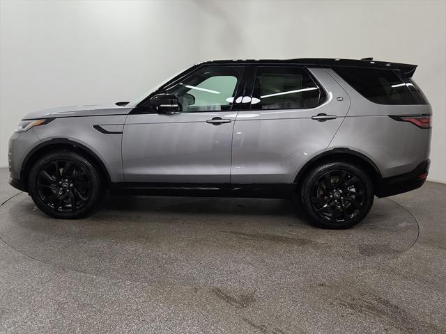 new 2025 Land Rover Discovery car, priced at $74,491