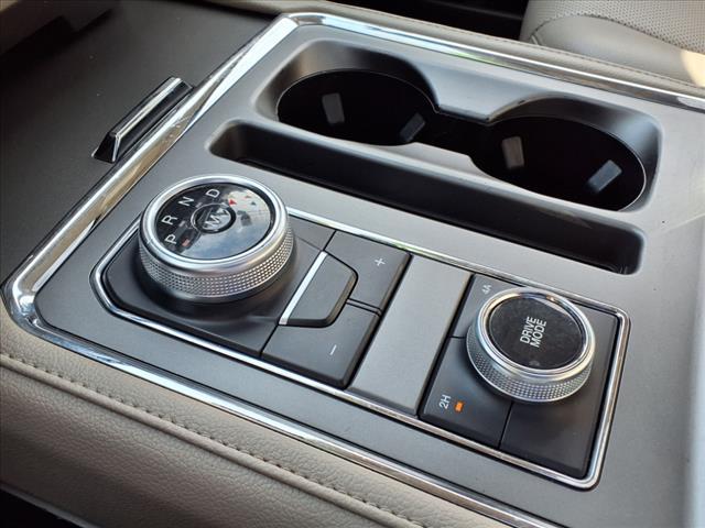 used 2021 Ford Expedition car, priced at $42,997