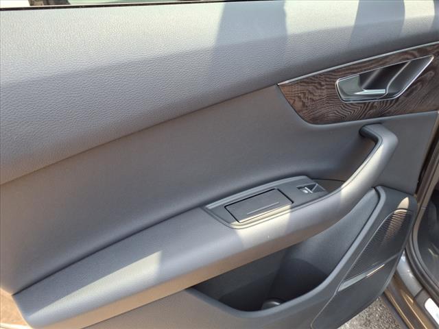 used 2021 Audi Q7 car, priced at $32,977
