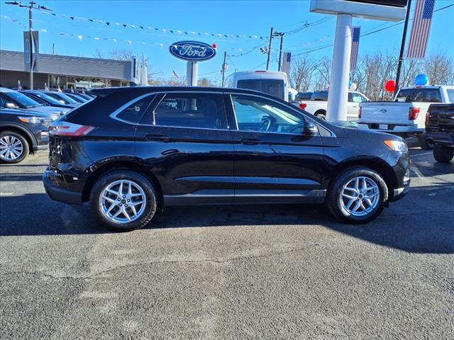 used 2024 Ford Edge car, priced at $28,489