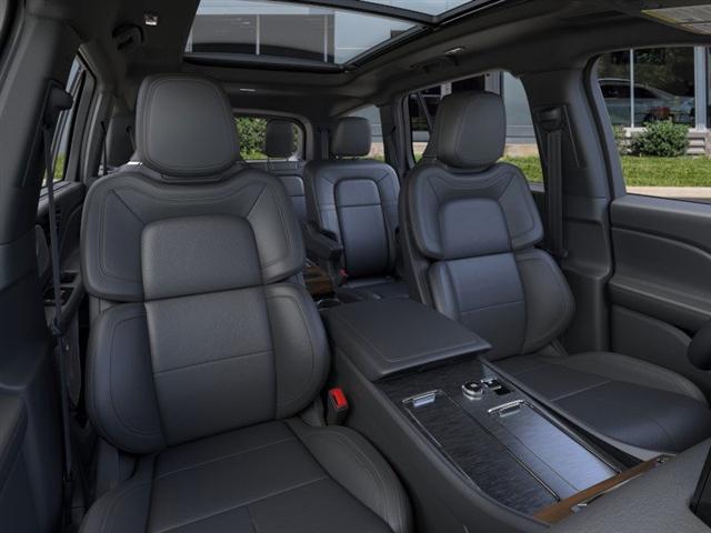 new 2025 Lincoln Aviator car, priced at $821,400