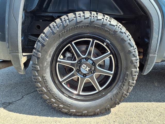 used 2019 GMC Sierra 1500 car, priced at $25,942