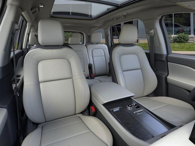 new 2025 Lincoln Aviator car, priced at $72,925