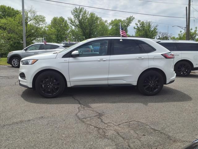 used 2022 Ford Edge car, priced at $29,799