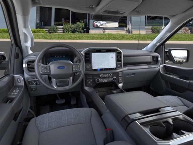 new 2025 Ford F-150 car, priced at $55,980