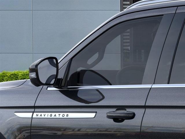 new 2025 Lincoln Navigator L car, priced at $105,225