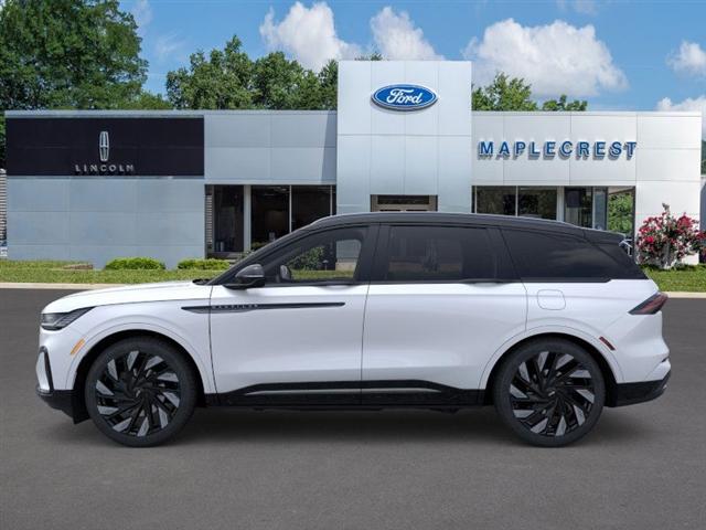 new 2025 Lincoln Nautilus car, priced at $68,455